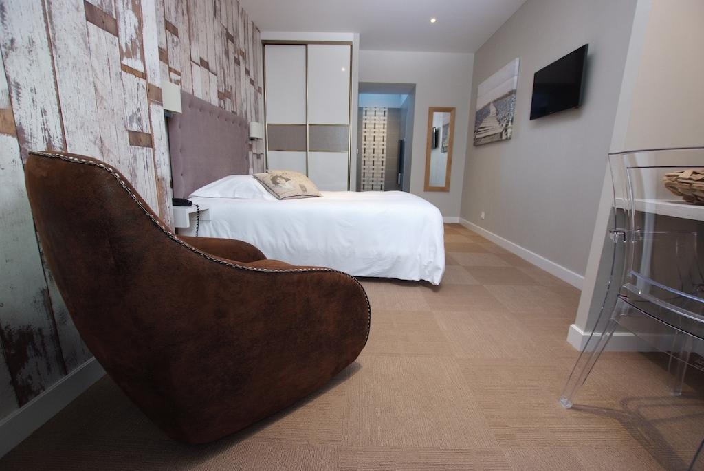 Le Privilege Chateaubourg  Room photo