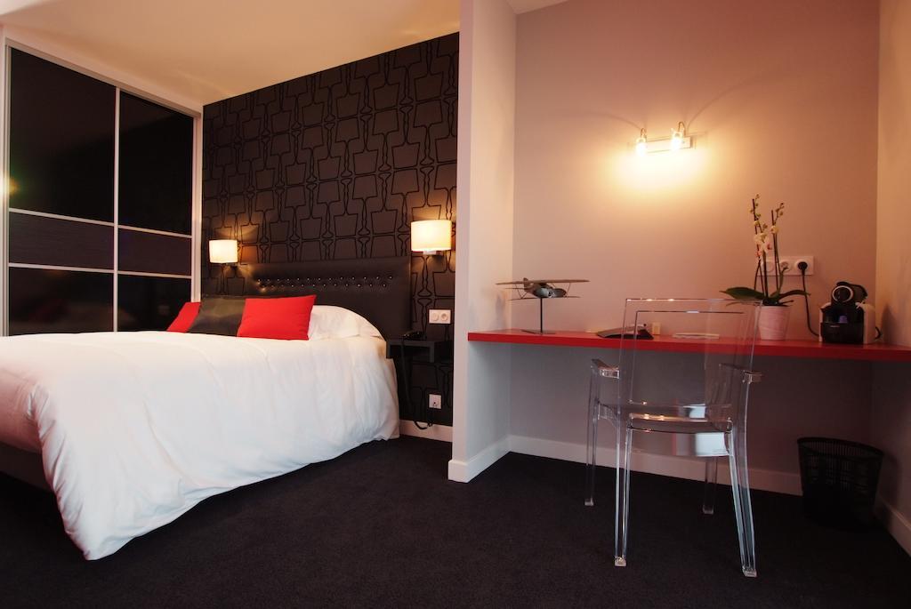 Le Privilege Chateaubourg  Room photo